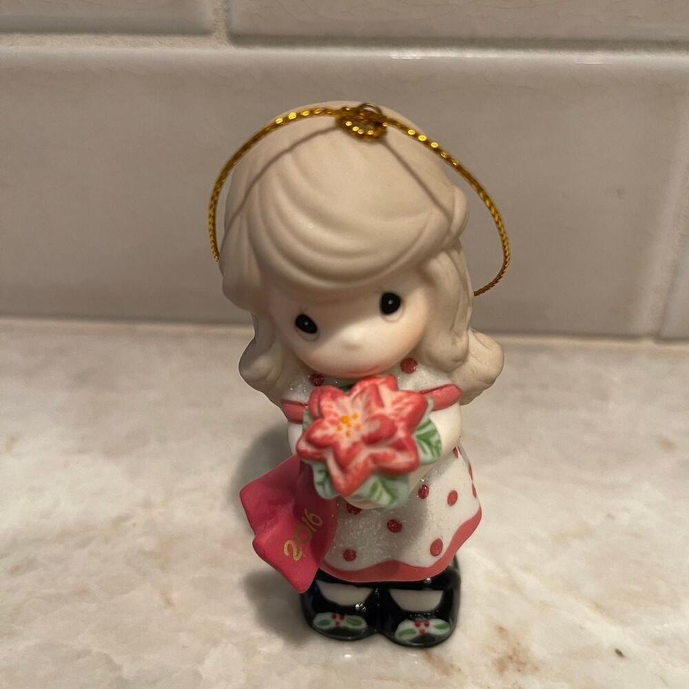 Precious Moments 2016 christmas ornament